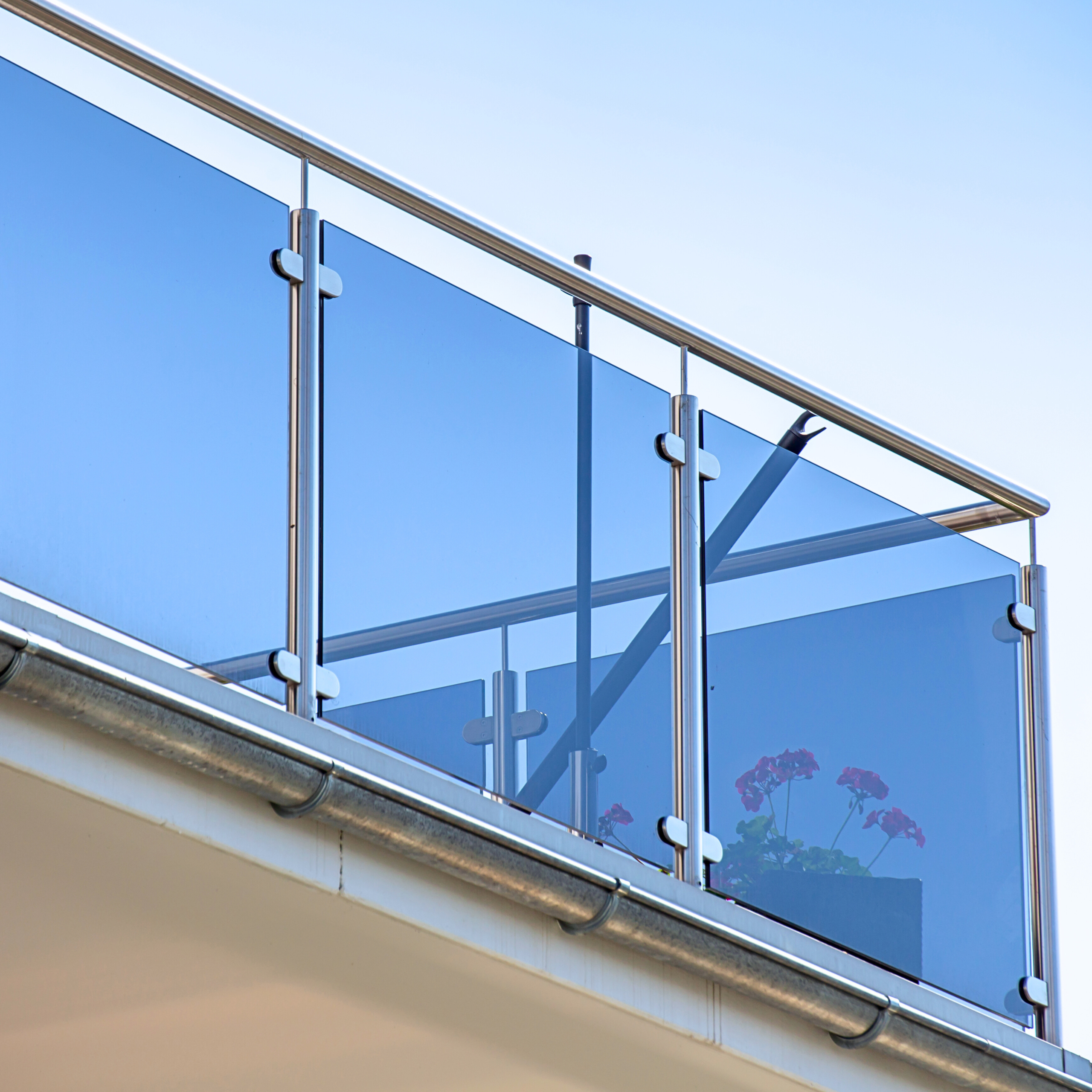 Garde corps poteaux sur balcon